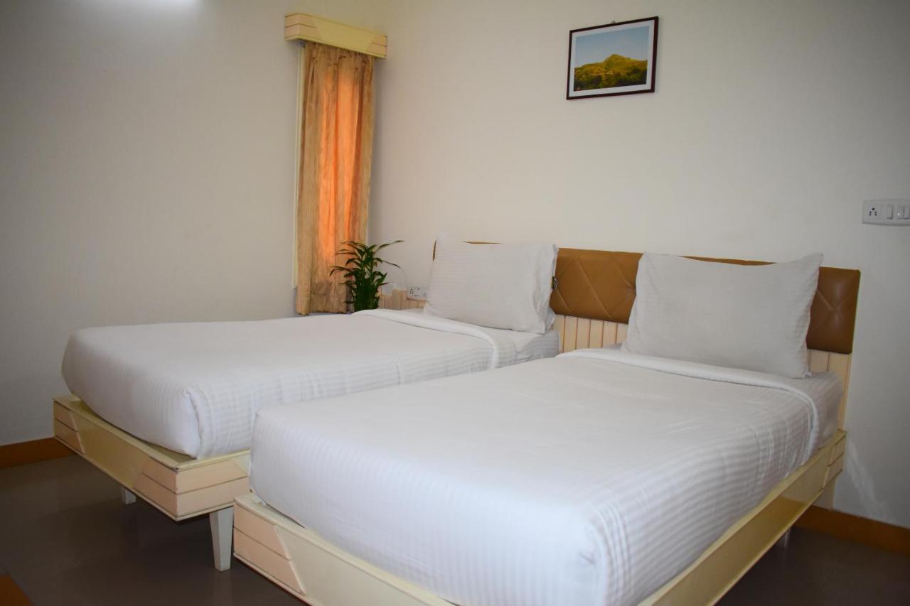 Aishwarya Residency Apartment Tiruvannamalai Exterior photo